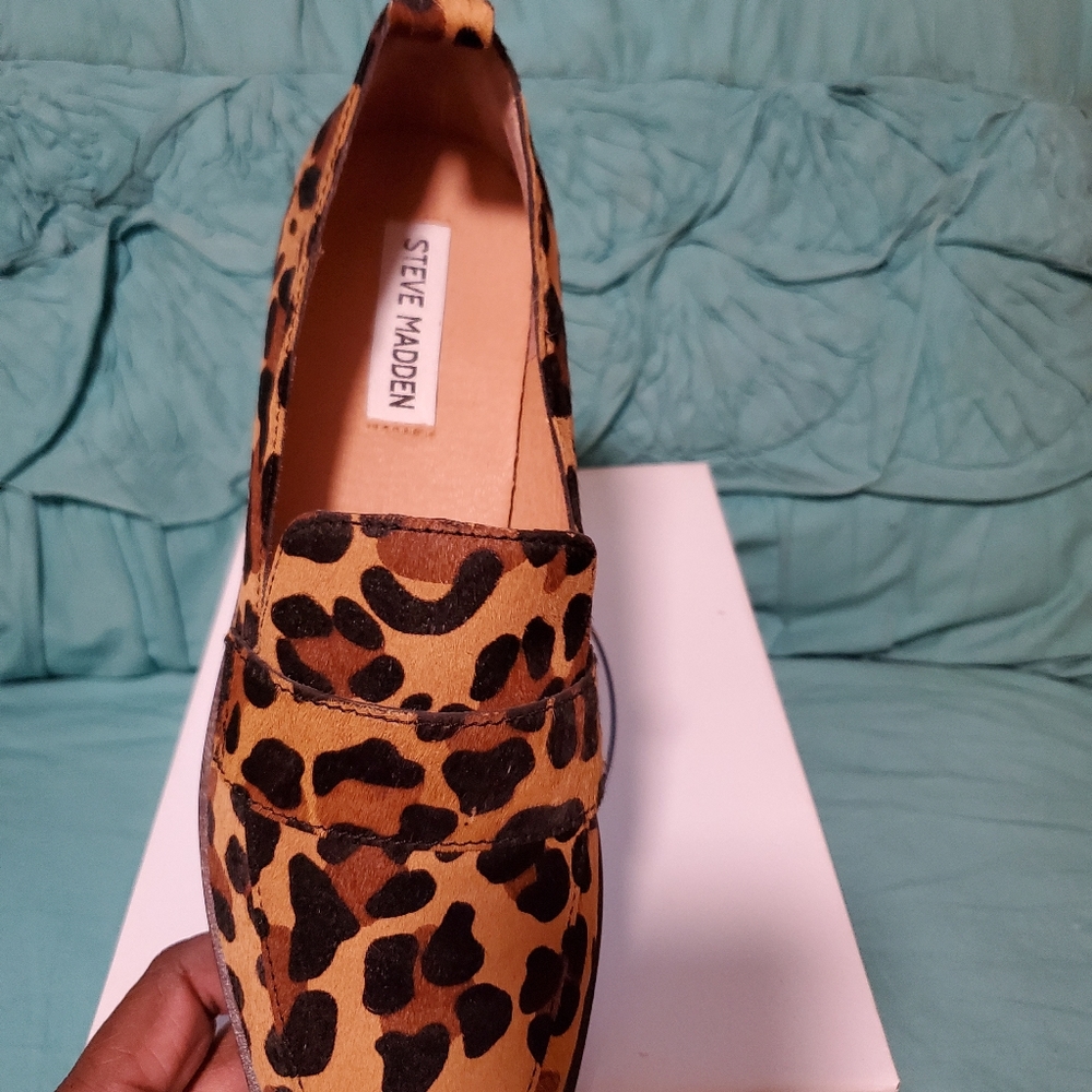 Shoes - Picture 3 of 3